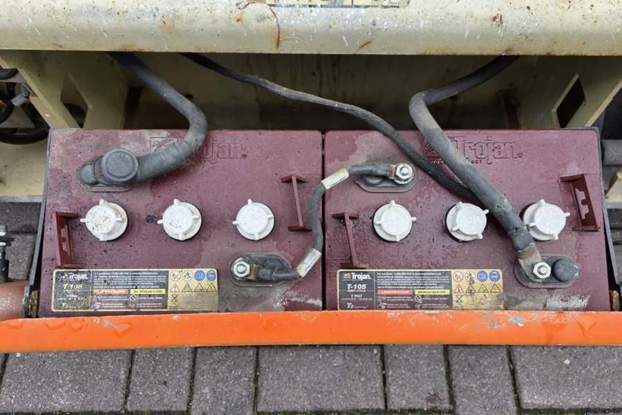 JLG 3246ES Electric, 11.7m Working Height, 320kg Capac