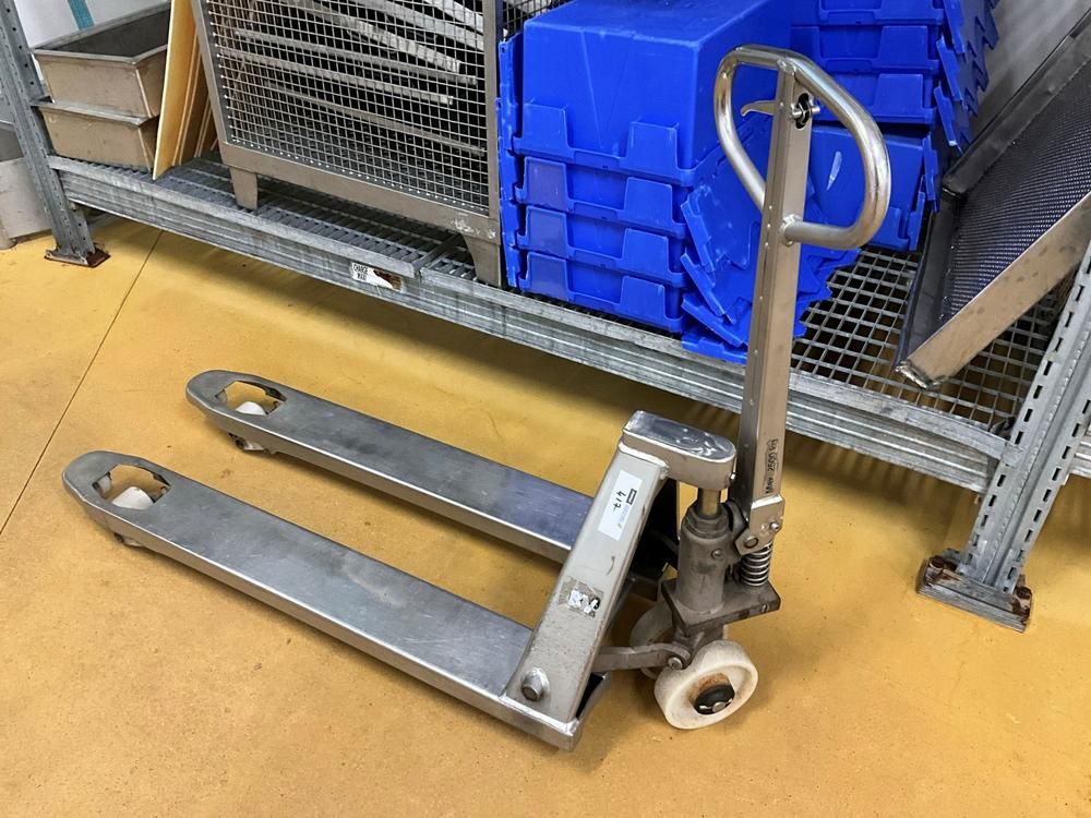 BV PV25 Stainless Steel Pallet Jack