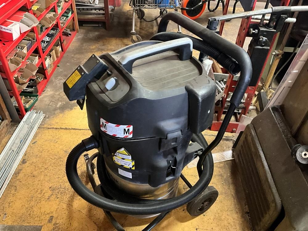2012 Nilfisk IVB 7-M B1 Industrial Vacuum Cleaner