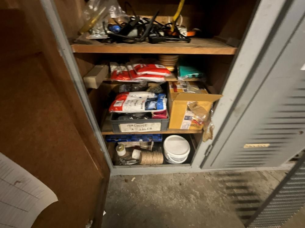 Workshop cabinets (4)