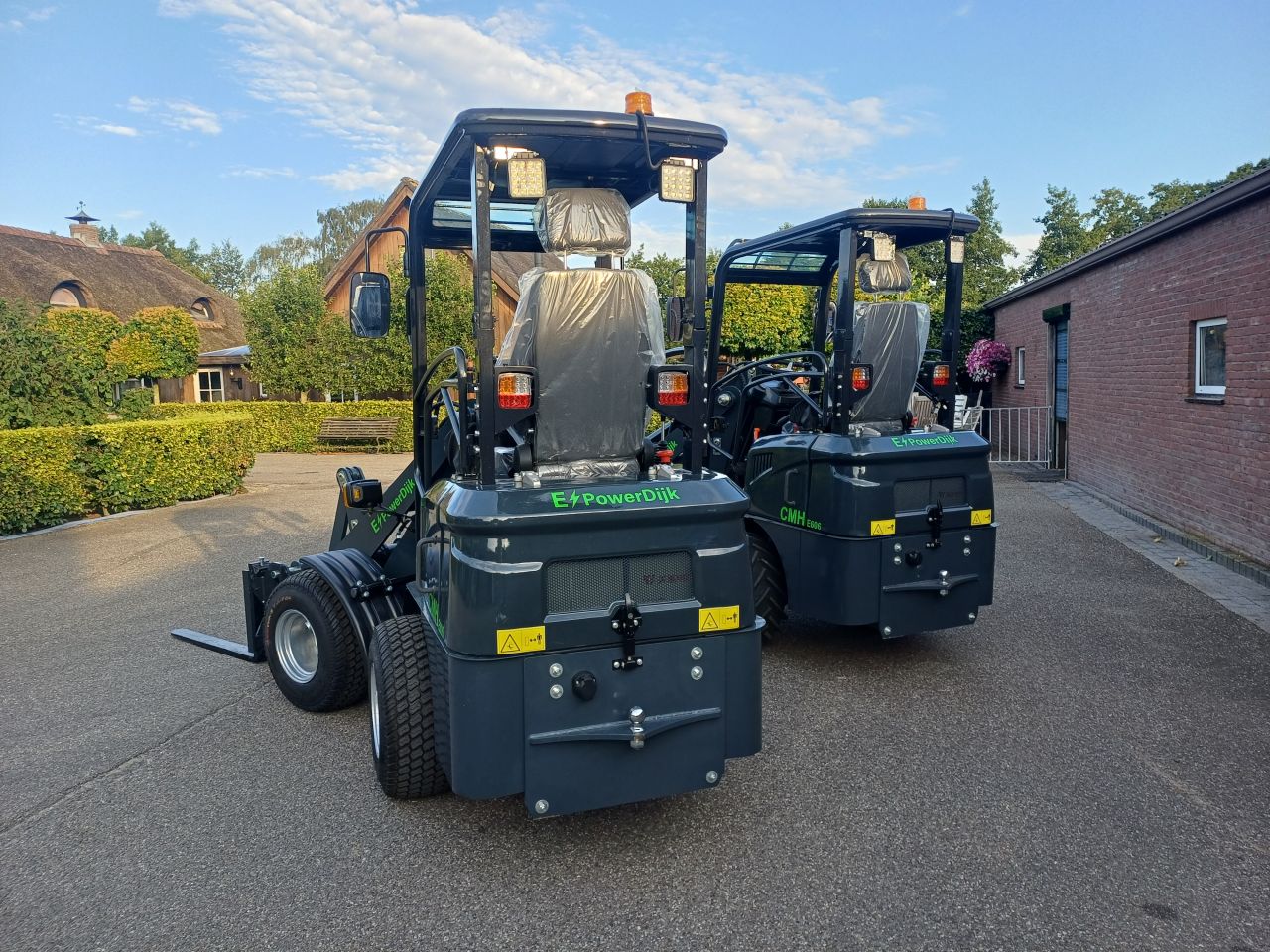 Mini shovel CMH 606 elektrische minishovel Shovels