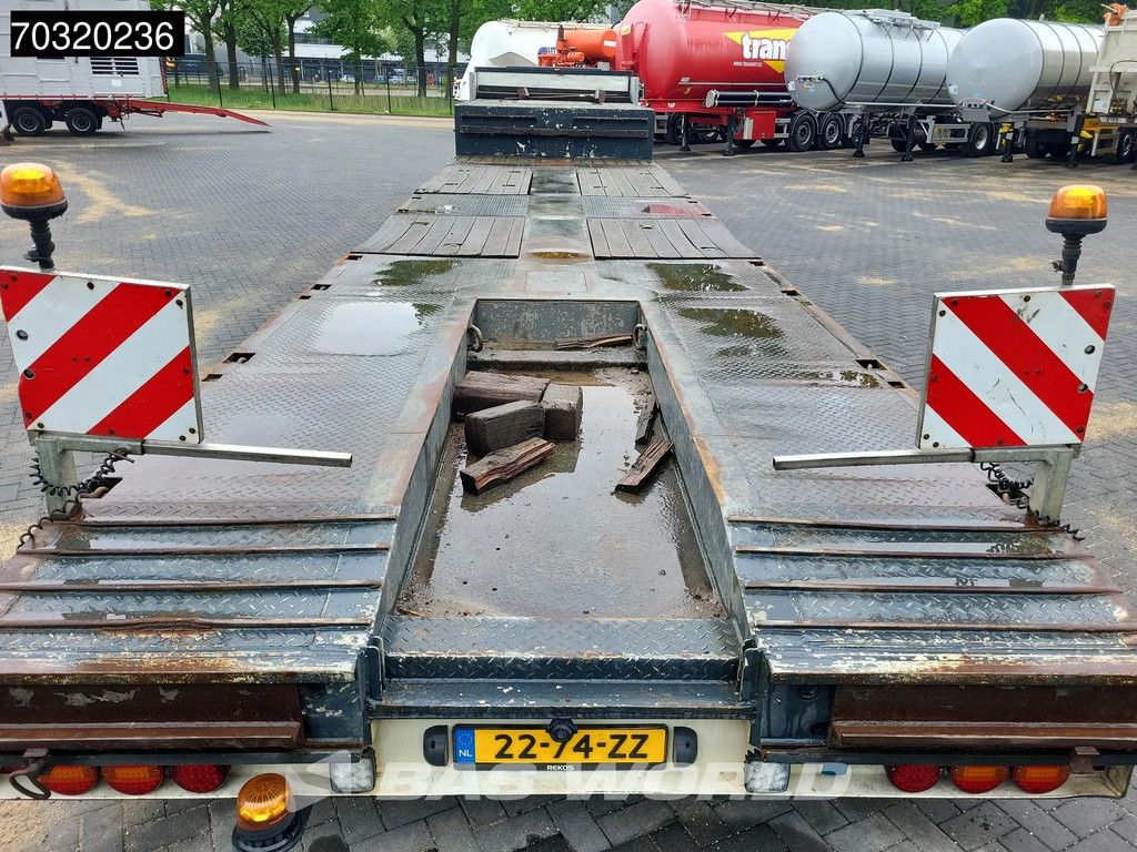 ES-GE 4.S0U-25-40.3H 4 assen 3x Steering Axle Extendable 1x Lift axle