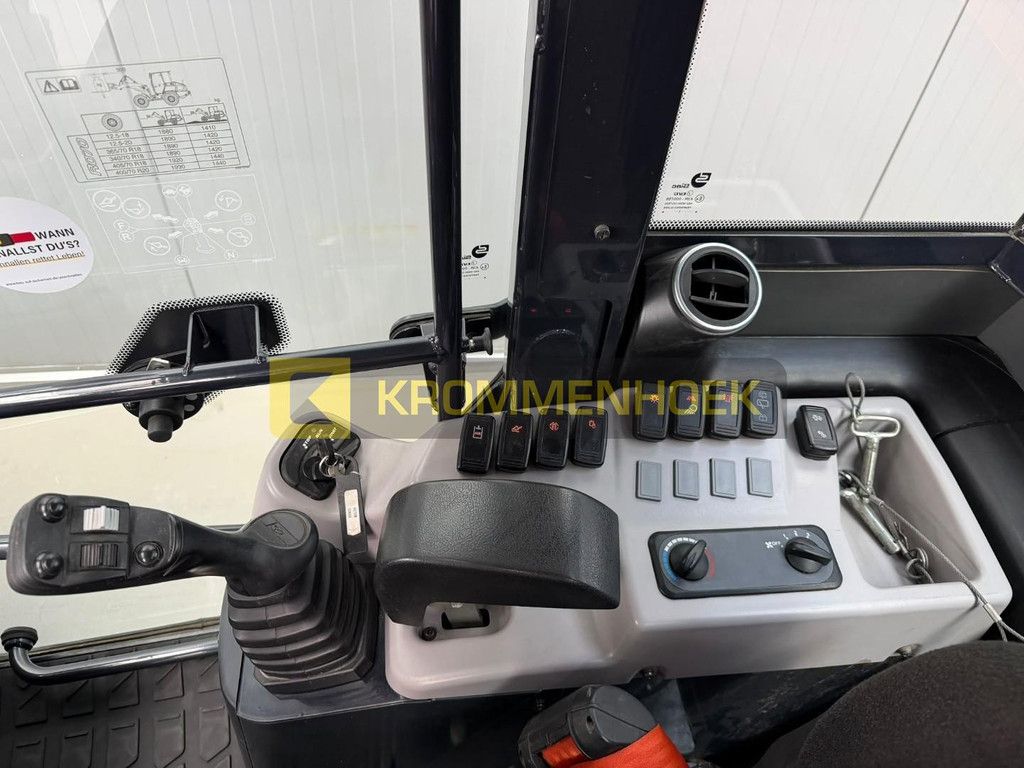Kubota R 070 KH10383