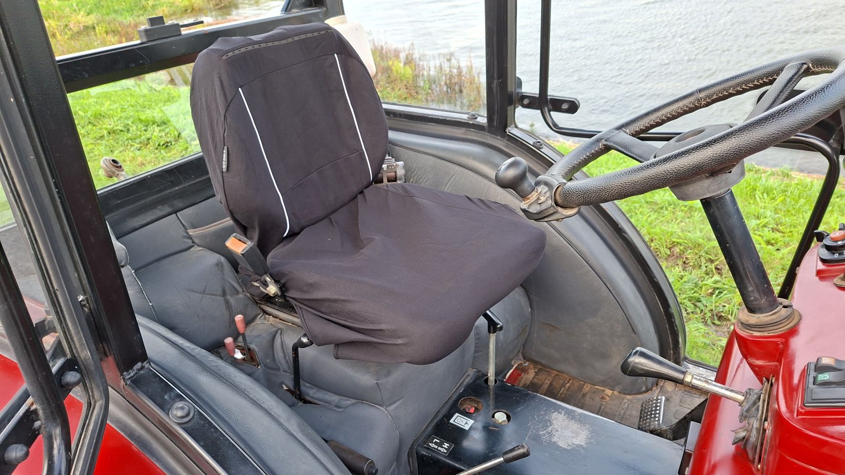 Knegt 404 G2 mini trekker met 40 PK