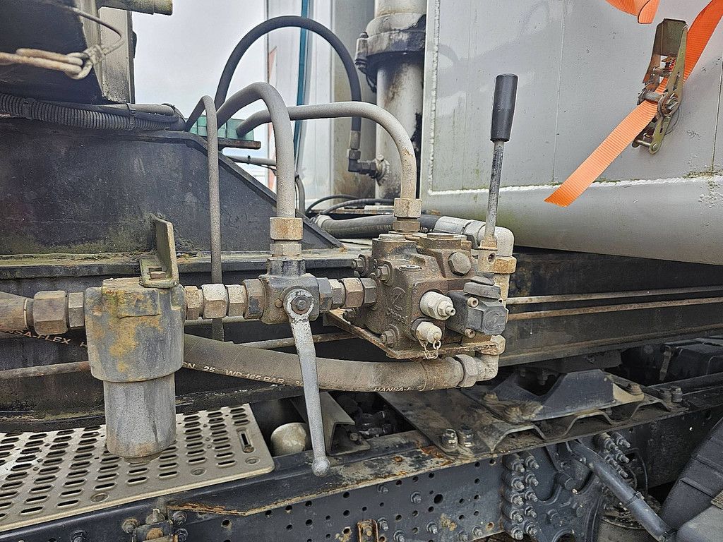 H & W HWDKSK38 atlas 145.2 crane