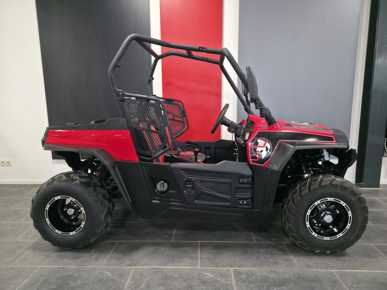 Hisun Strike 250 cc met landbouwkenteken (2020) - Kinderbuggy