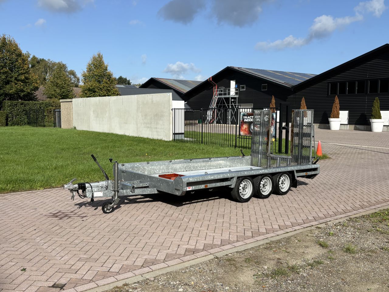 Hulco 3500 kg aanhanger met oprijklep