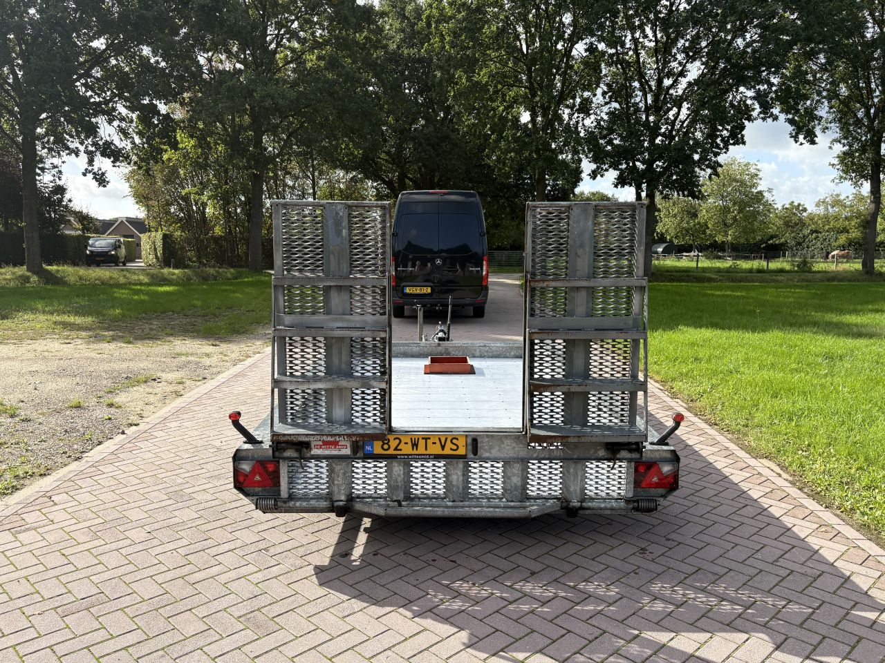 Hulco 3500 kg aanhanger met oprijklep