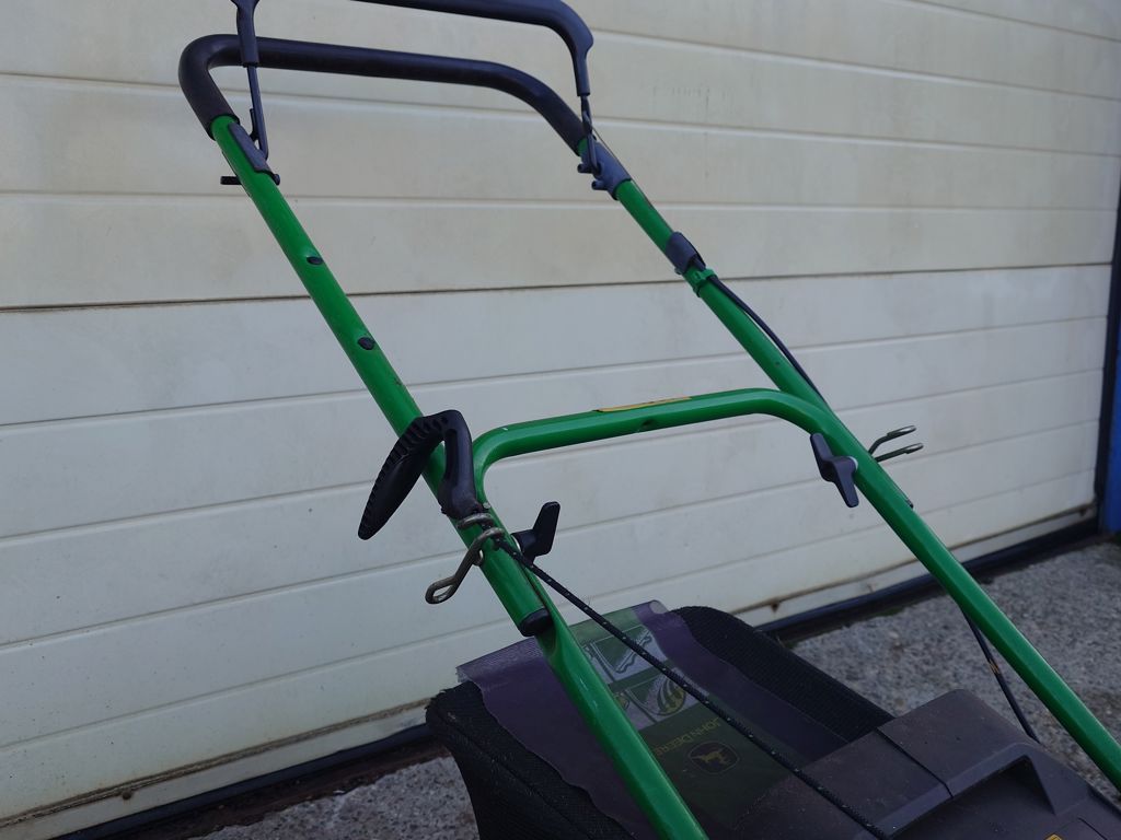 John Deere R43