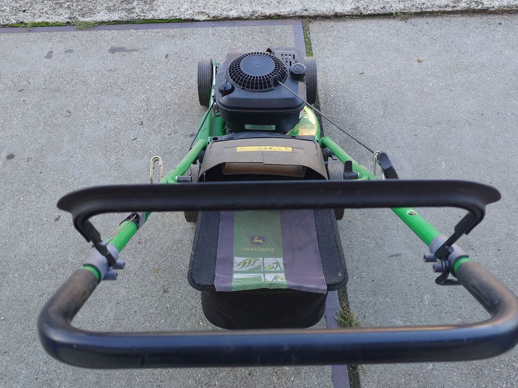 John Deere R43