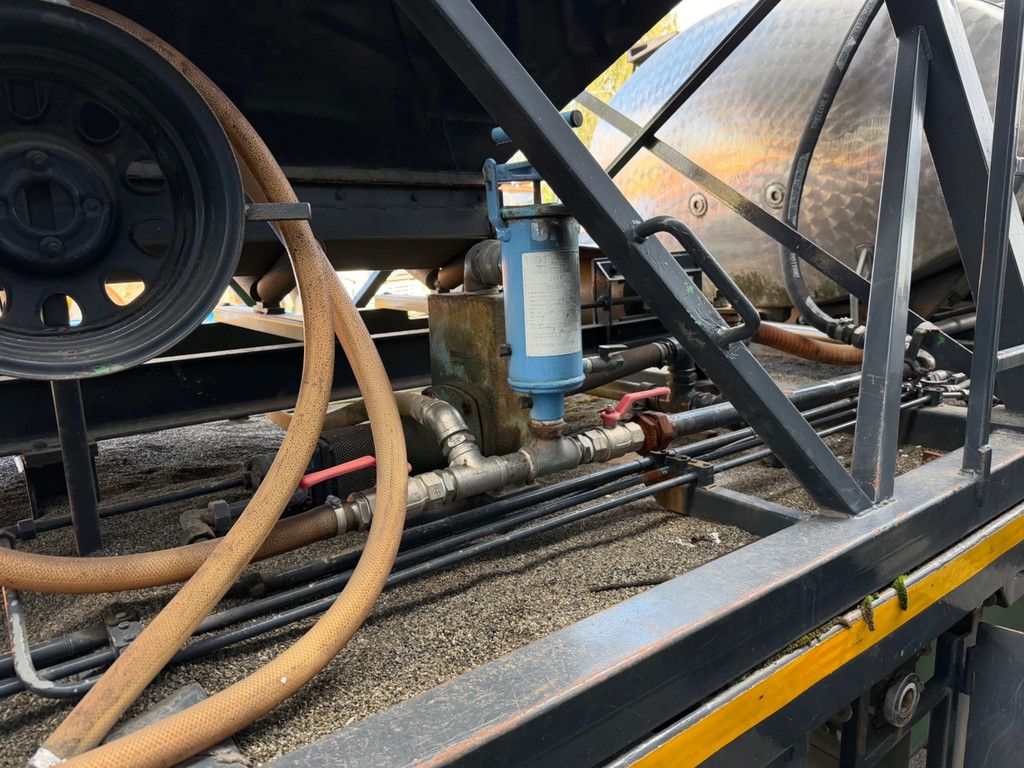 Floor FLA-10-181 Wegenbouw Splitverdeler + RVS Tank Hatzmotor 3 asser