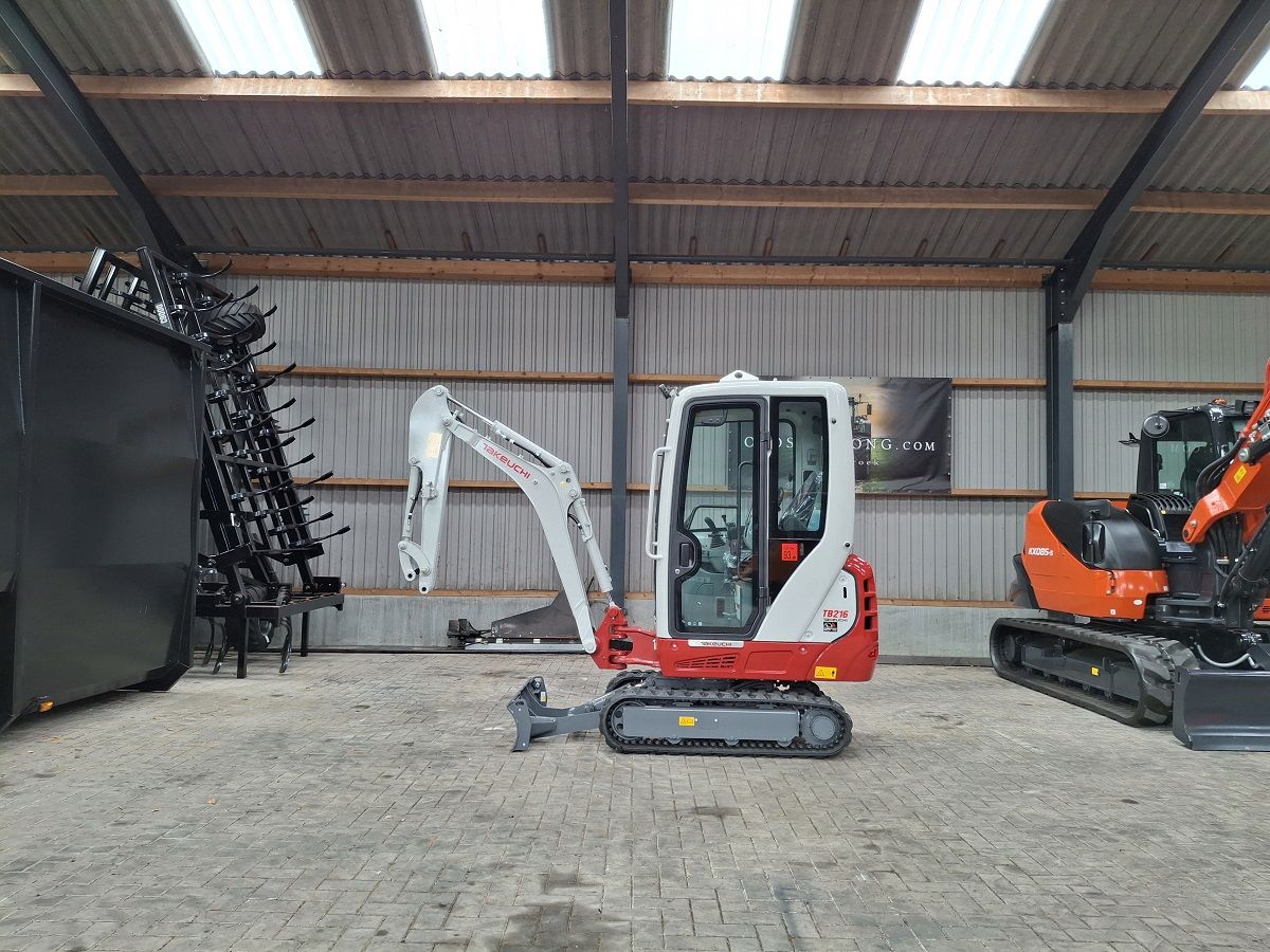 Takeuchi TB216, minigraver, minikraan, BJ2026, Nieuw!