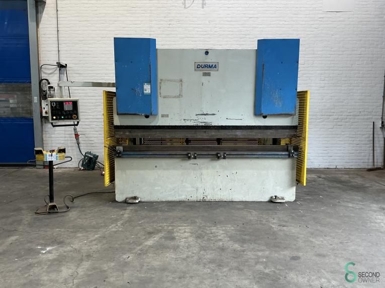 Press brakes Durma HAP 30200 2002