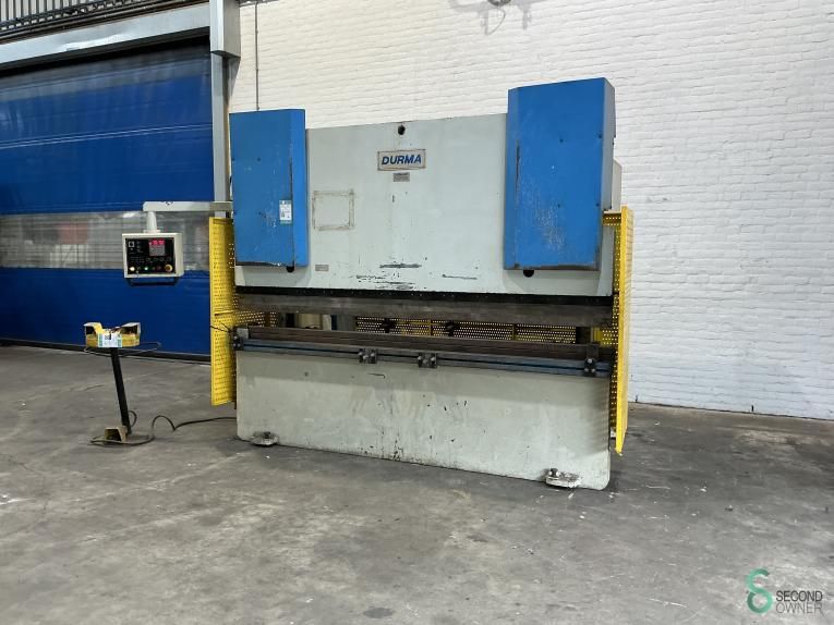 Press brakes Durma HAP 30200 2002