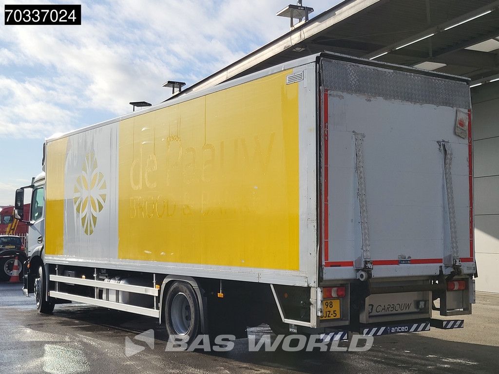 Mercedes Antos 2124 4X2 8,65m Box 2t Tailgate Automatic Euro 6