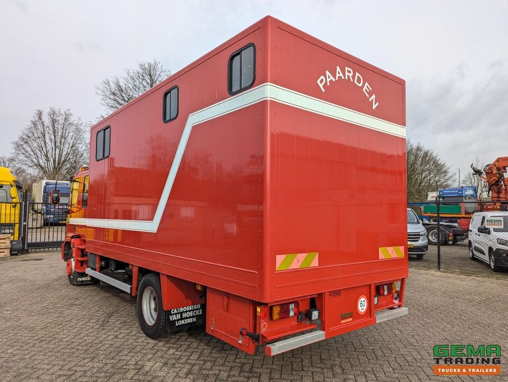 Iveco Tector ML120E24D 4x2 Euro3 Doppelkabine - Pferdeanhänger für 3 Pferde - Umkleidekabine - Hydraulische Ladebordwand - TOP!