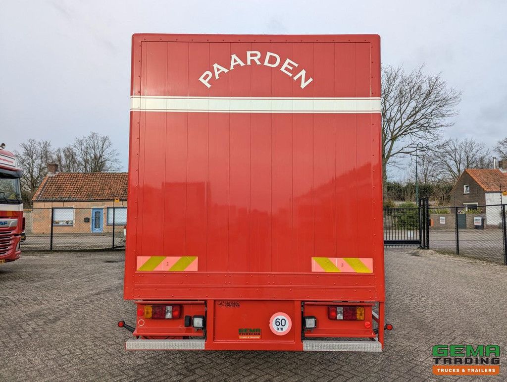Iveco Tector ML120E24D 4x2 Euro3 Doppelkabine - Pferdeanhänger für 3 Pferde - Umkleidekabine - Hydraulische Ladebordwand - TOP!