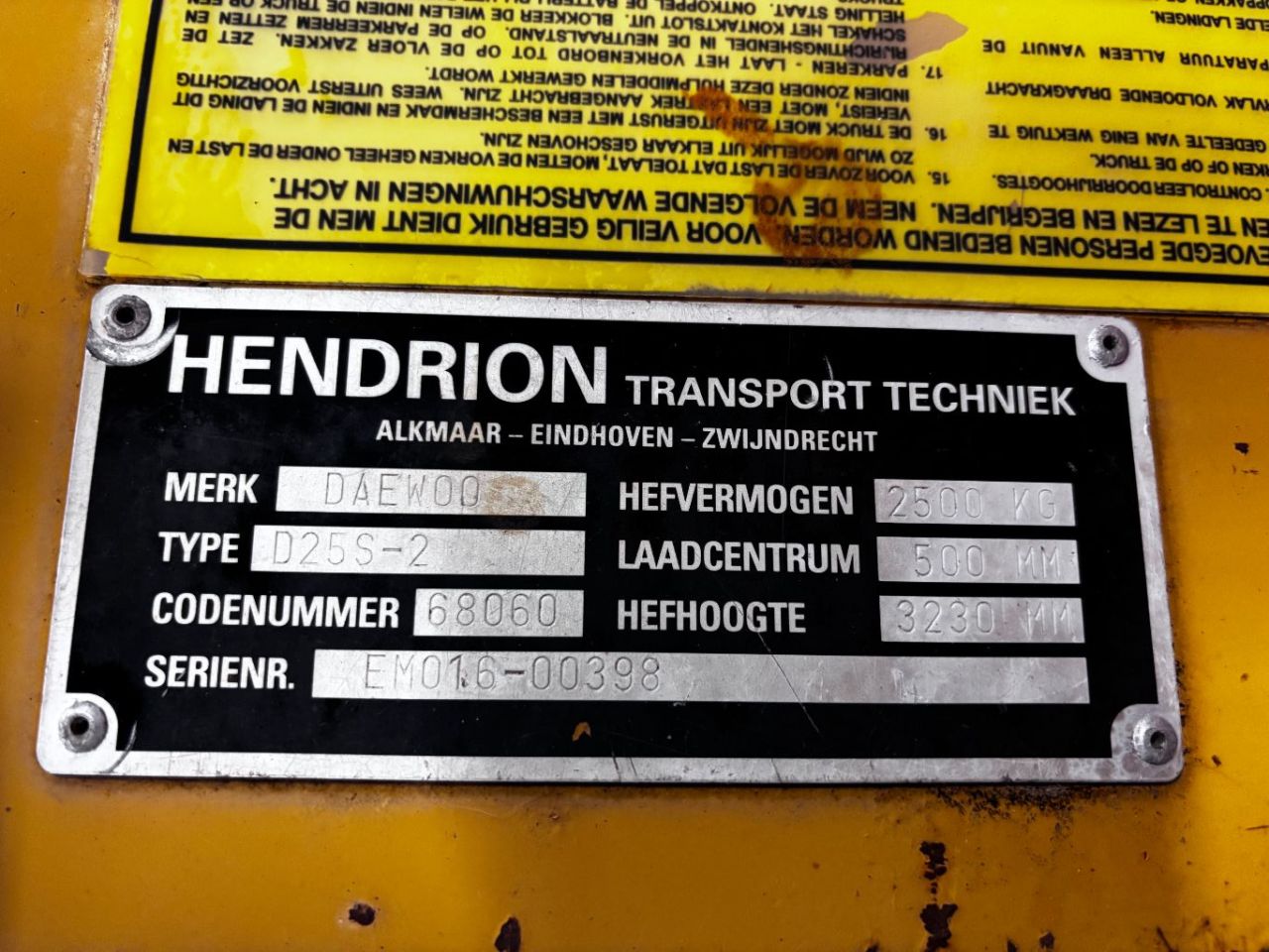 DAEWOO D25S-2 Diesel heftruck