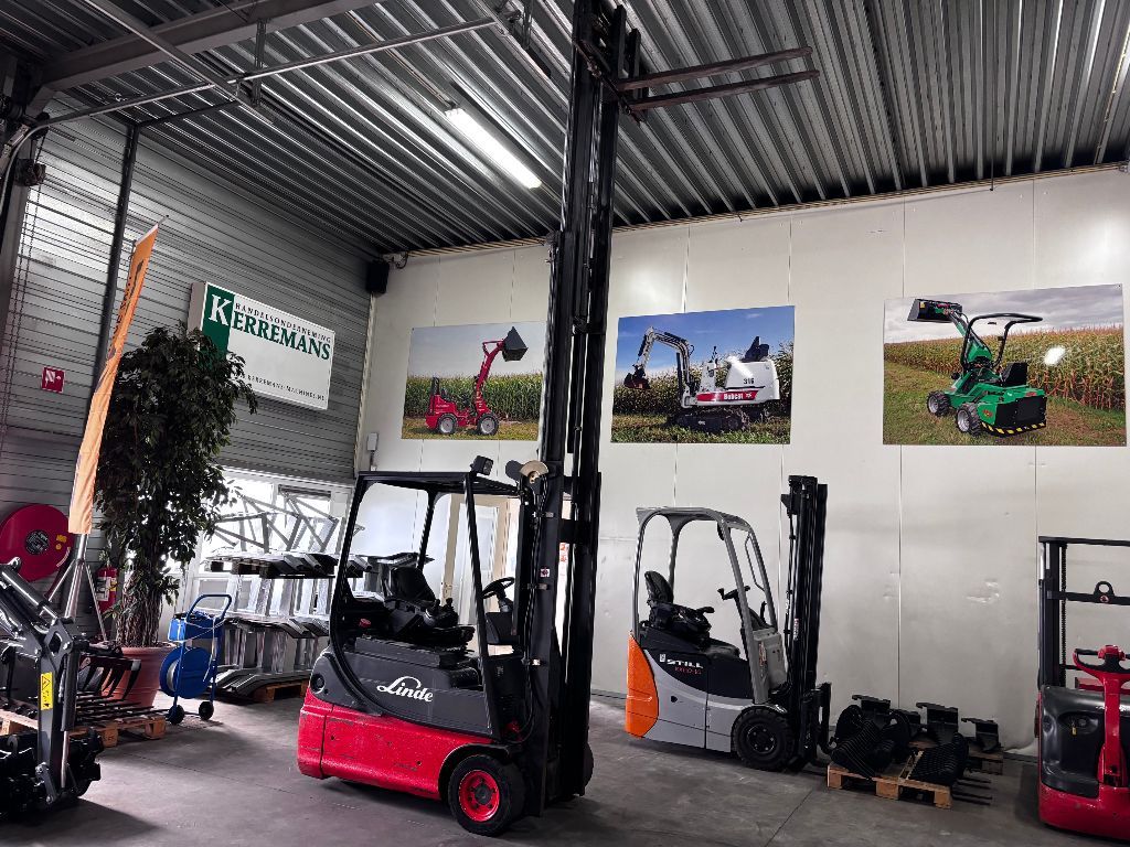 LINDE E14-2 elektrische heftruck TRIPLO / FREELIFT / SIDESHIFT