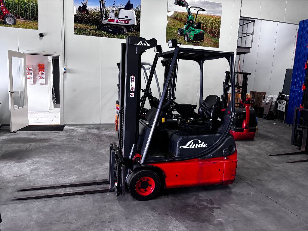 LINDE E14-2 elektrische heftruck TRIPLO / FREELIFT / SIDESHIFT
