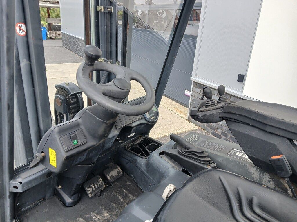 Linde E16