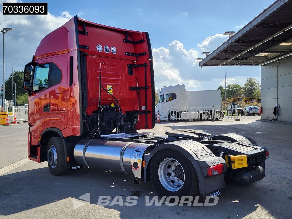 Iveco S-Way S-Way NP 460 4X2 LNG! Retarder 2xTanks Standklima ACC Navi