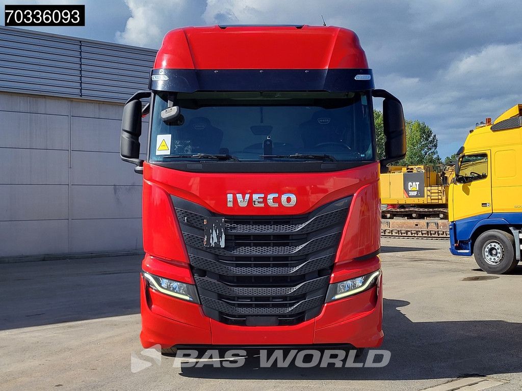 Iveco S-Way S-Way NP 460 4X2 LNG! Retarder 2xTanks Standklima ACC Navi