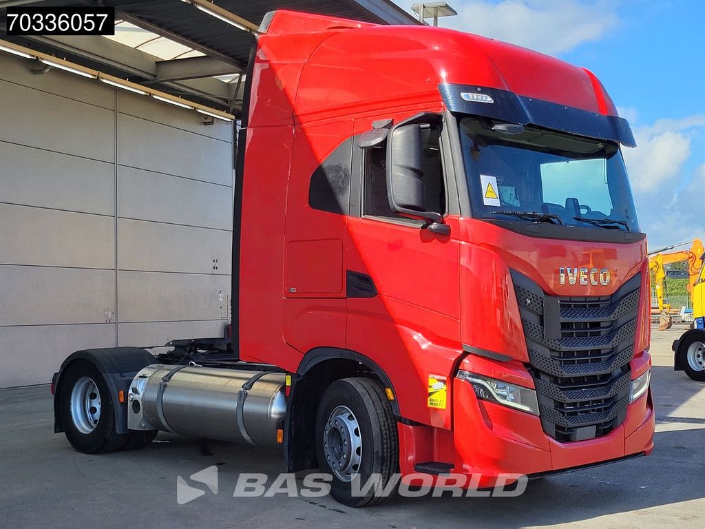 Iveco S-Way S-Way NP 460 4X2 LNG! Retarder 2xTanks Standklima ACC Navi