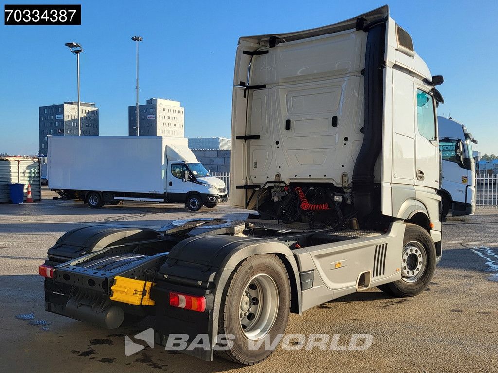 Mercedes Actros 1845 4X2 StreamSpace Retarder APK 02-2027 Standklima ACC Navi