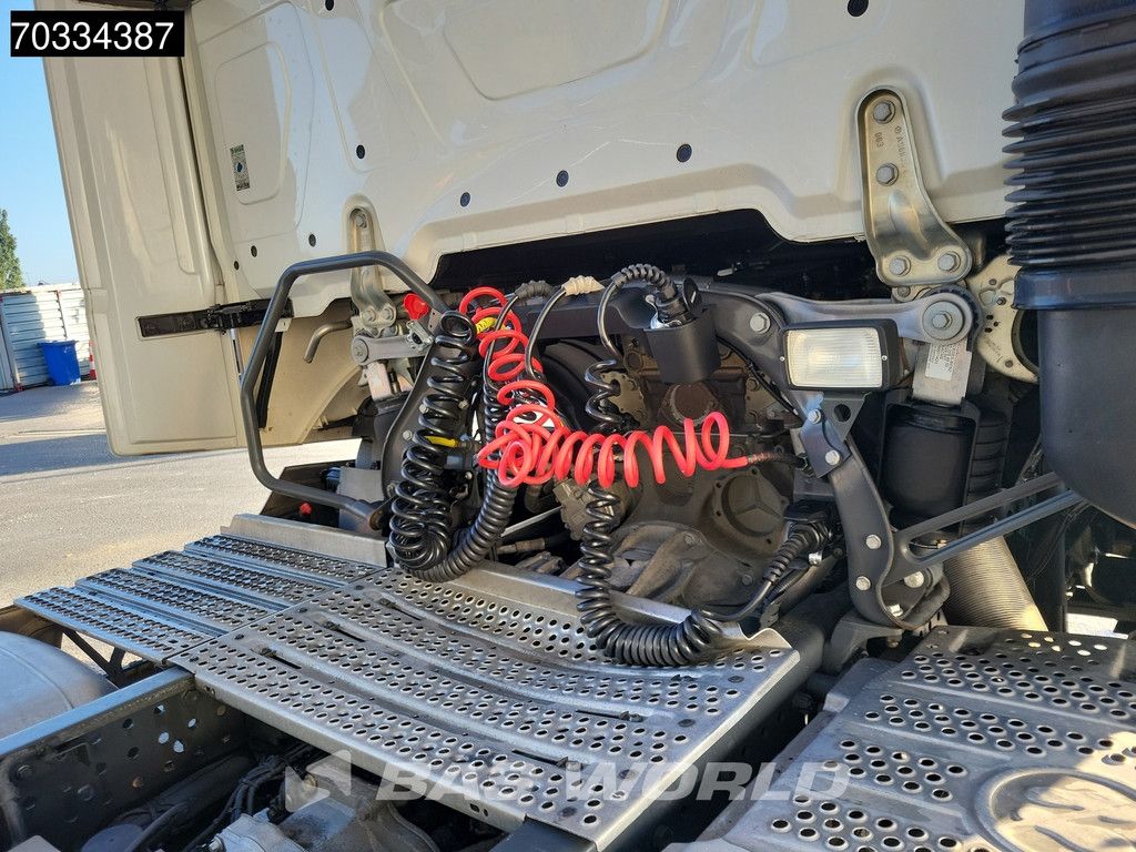 Mercedes Actros 1845 4X2 StreamSpace Retarder APK 02-2027 Standklima ACC Navi