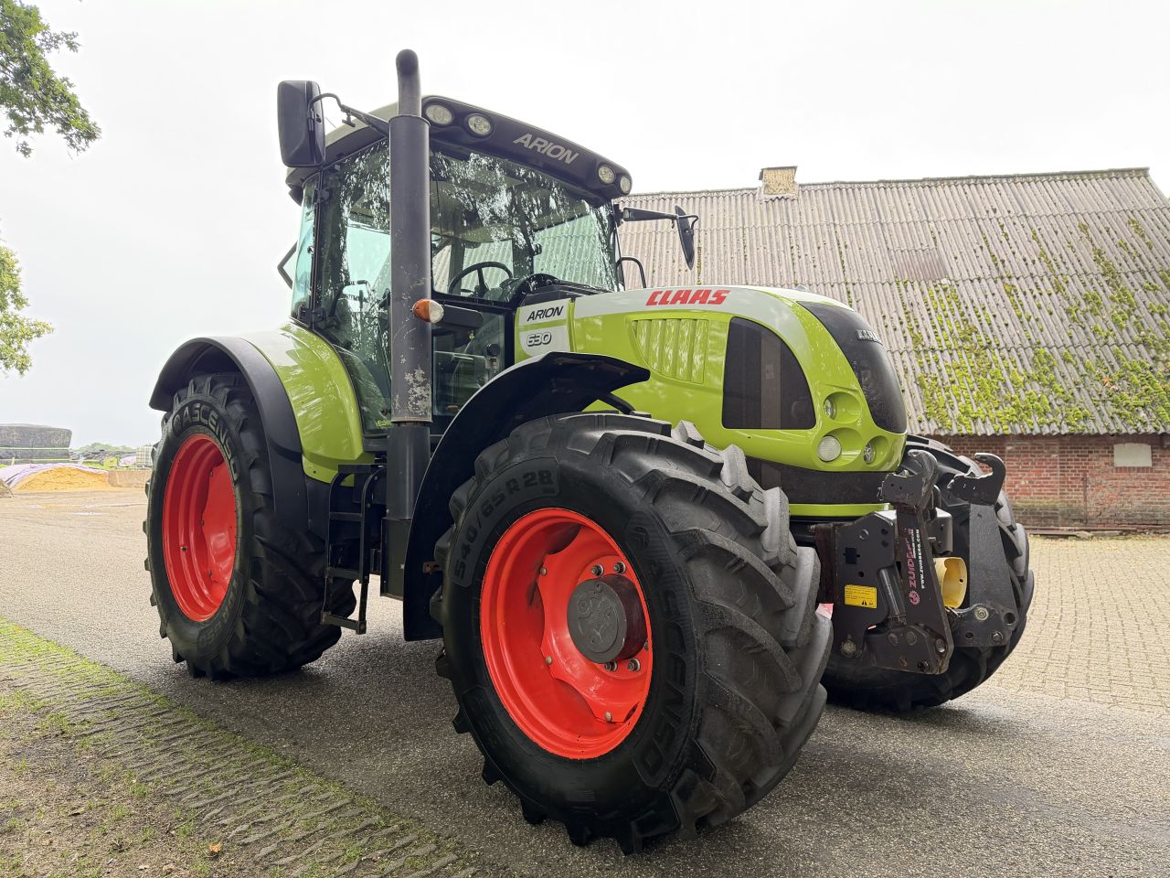 Claas Arion 630