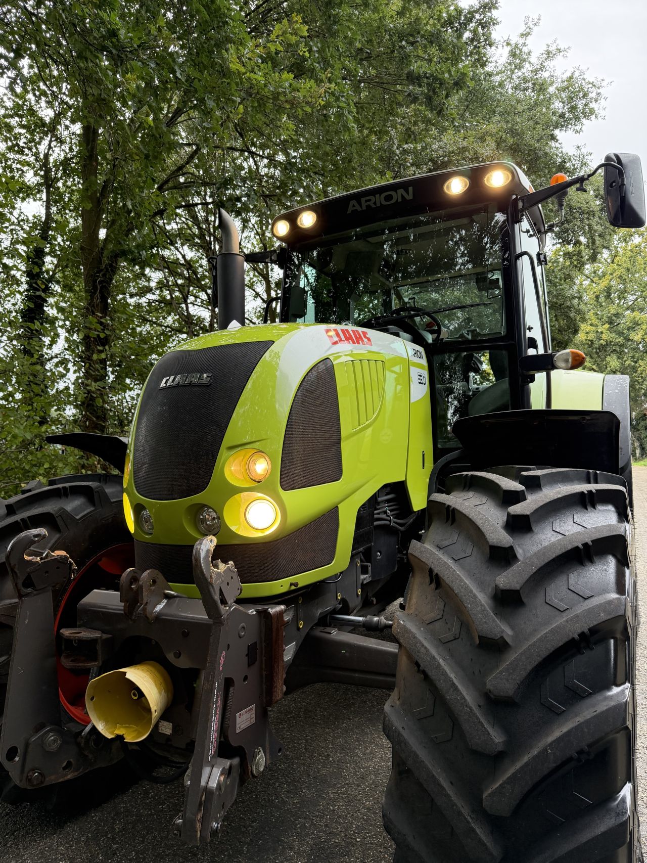 Claas Arion 630