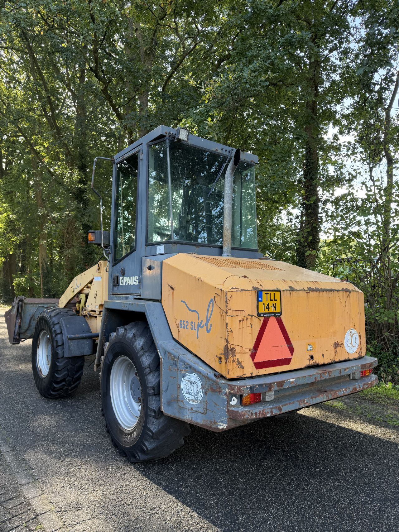 Paus 652 SL zwenklader shovel