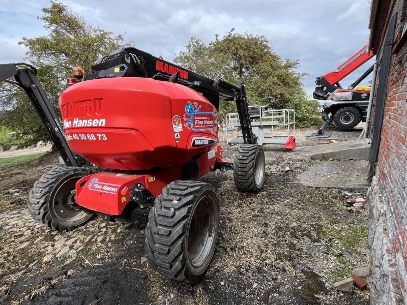 Manitou 160ATJ+ RC ST5