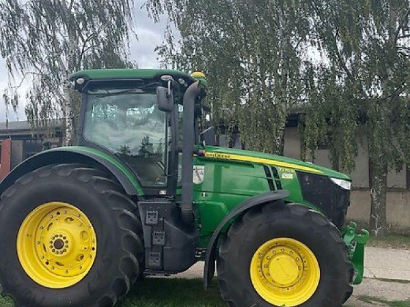 John Deere 7270 R