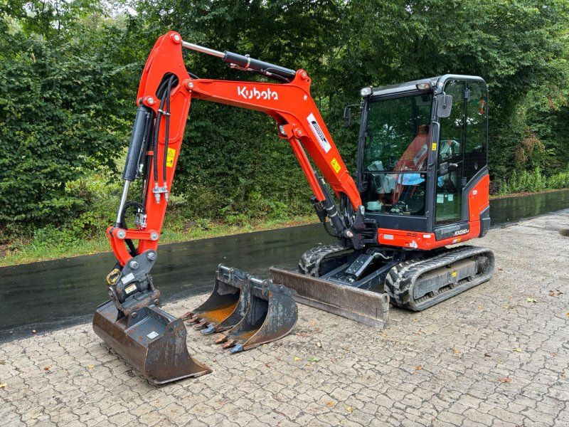 Kubota KX 030-4