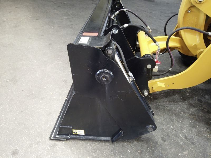 Caterpillar CAT 907-14