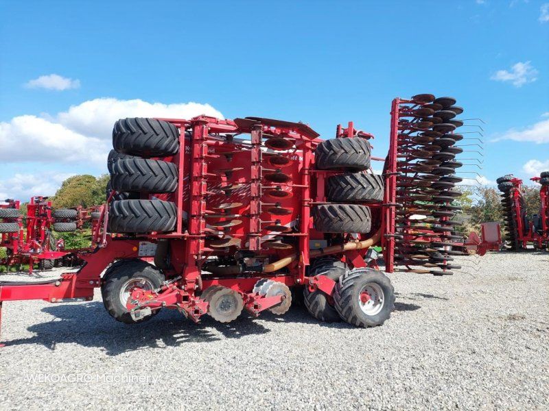 Kverneland U-Drill 6000 med fyldesnegl