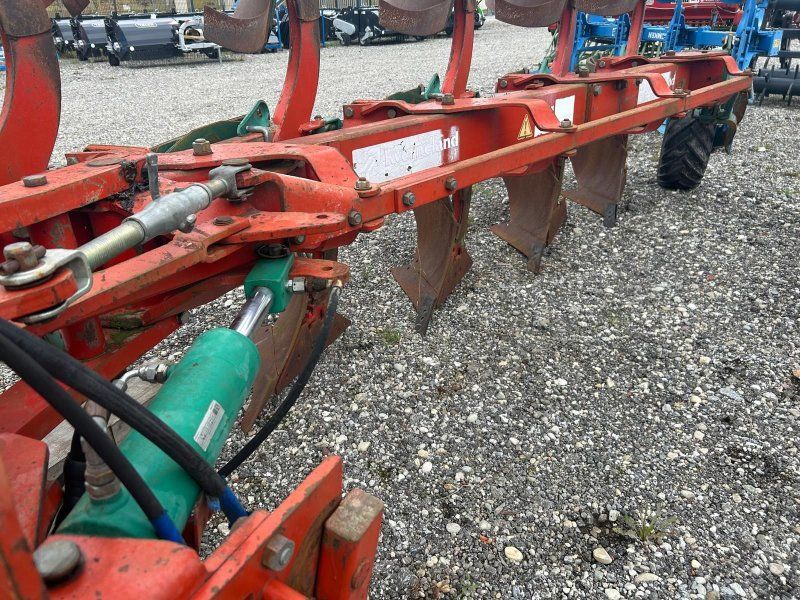 Kverneland 85 5-Schar Vario