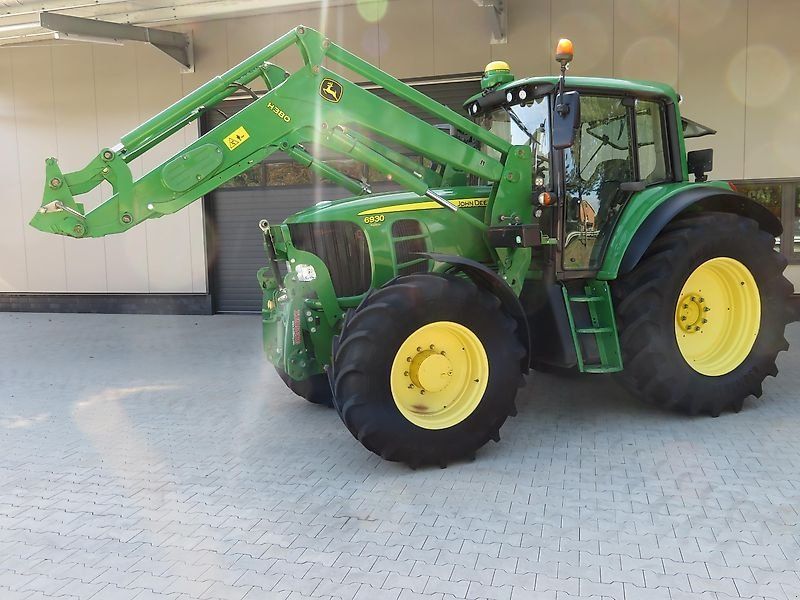 John Deere 6930AP Premium 1A-Zustand, AutoPowr, Reifen neu, FKH+DL+GPS+FL