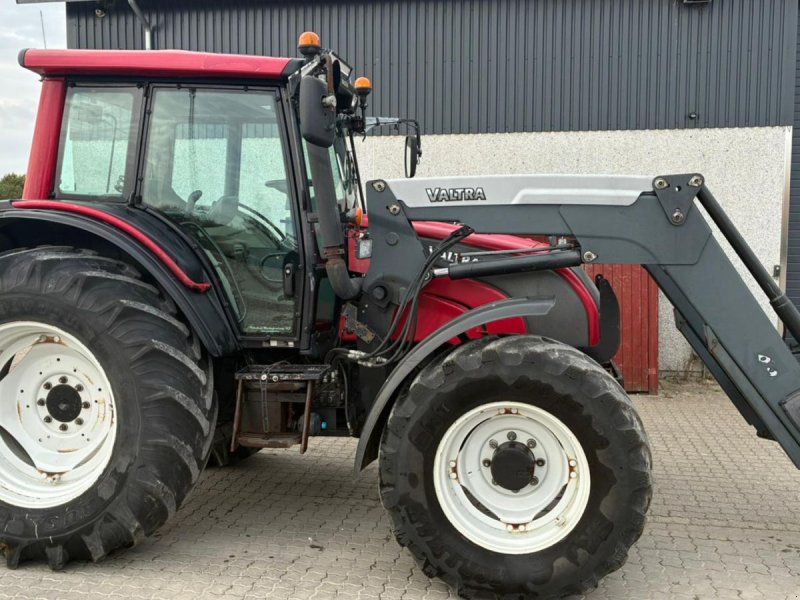 Valtra N121 n 121 inkl frontlæsser