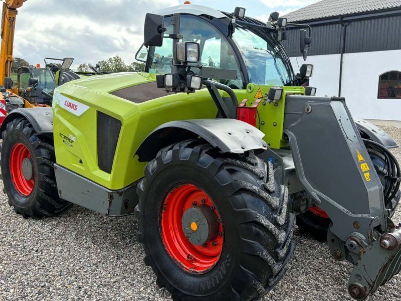 Claas SCORPION 756 Varipower