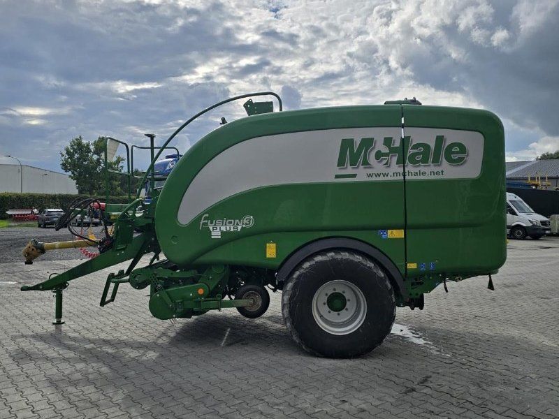 McHale Fusion 3 Plus