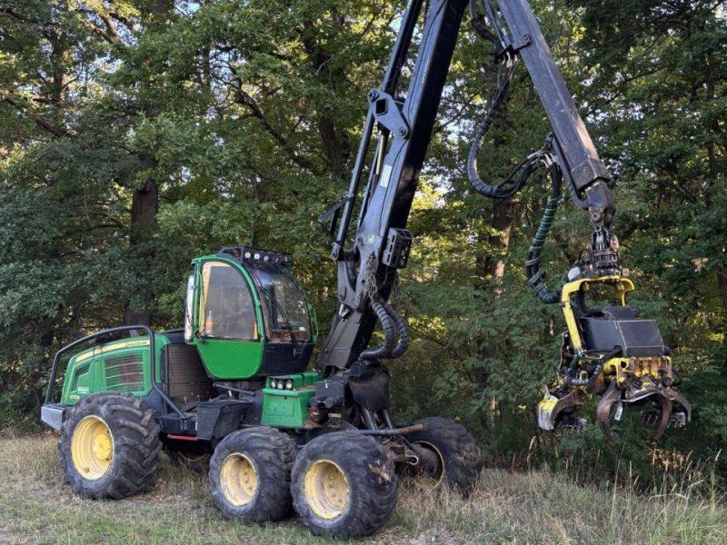 John Deere 1170 E