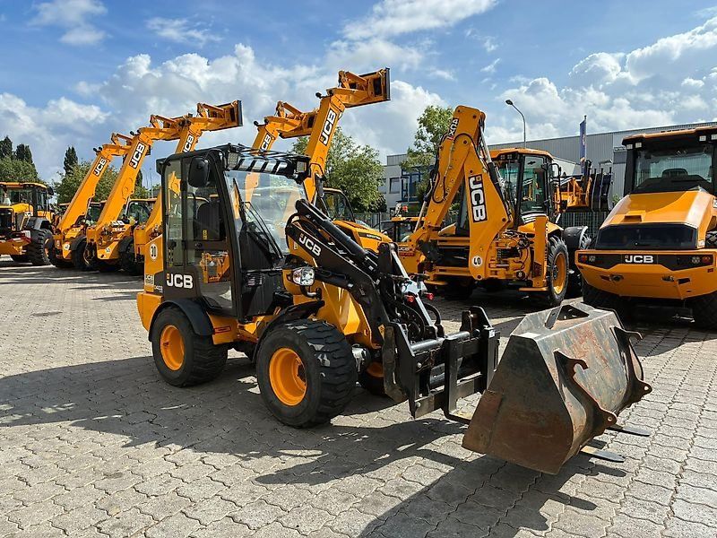 JCB 403 PLUS Kabine