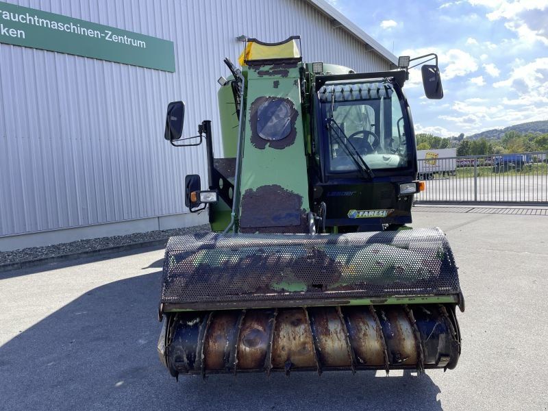 LEADER 1700