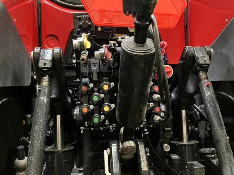 Case IH OPTUM 340 CVX. m/ frontlæsser GPS/RTK Frontlæsser Quicke Q7M