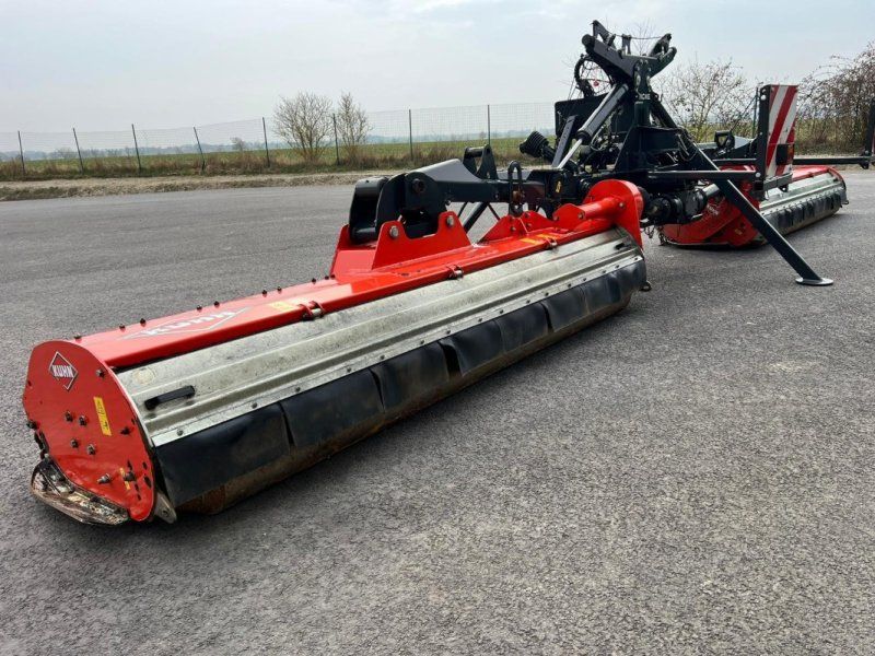 Kuhn BP 8300