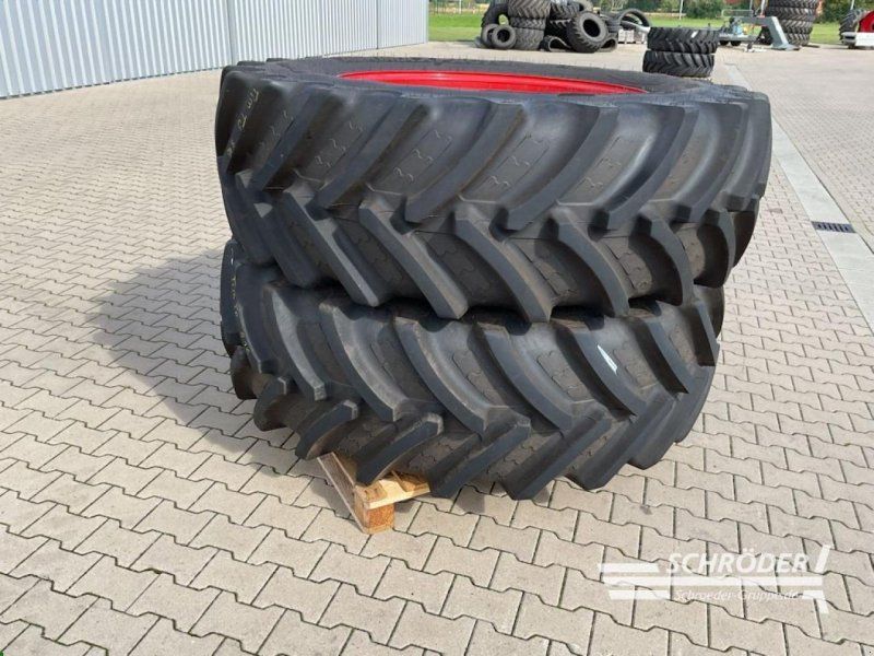 Fendt KOMPLETTRÄDER 2X 580/70 R42 BKT