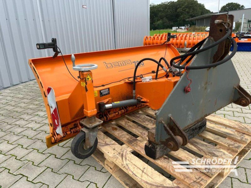 Bema SERIE 700 TYP 1800 SCHNEESCHILD